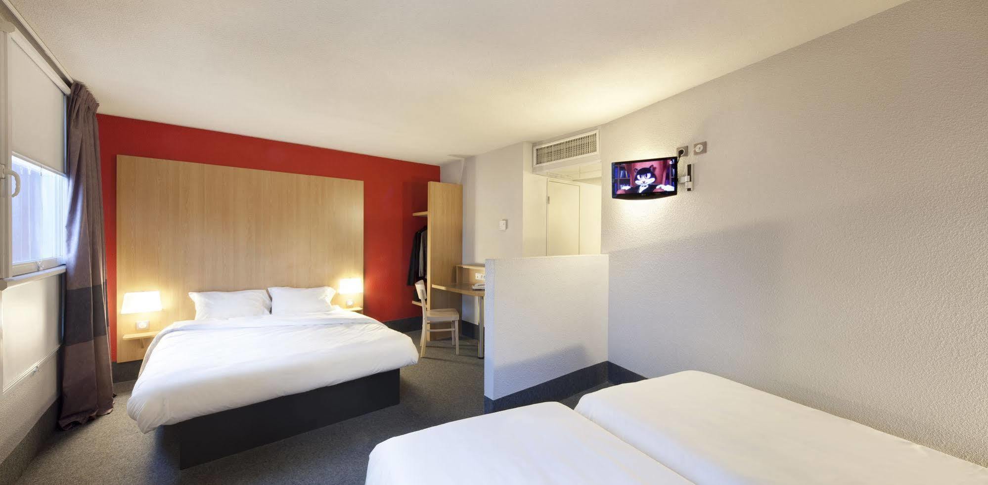 B&B Hotel Auray Carnac Екстериор снимка
